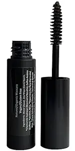 Moms’ Secret Natural Mascara: A Gentle Yet Effective Choice